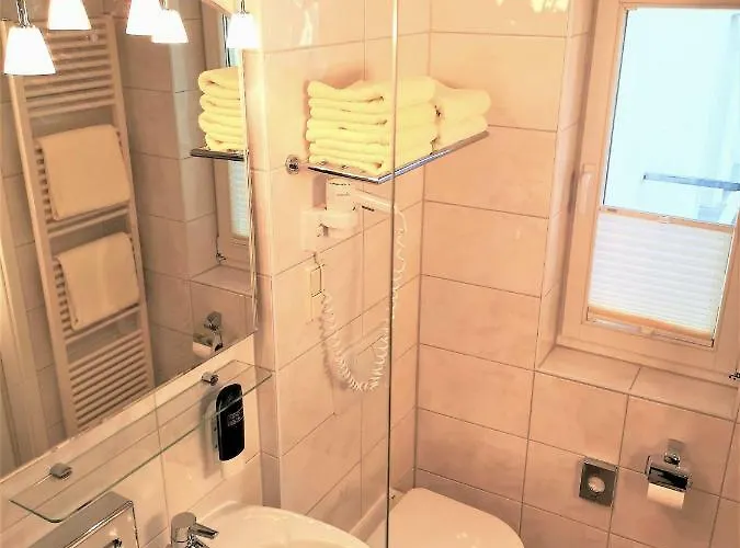 Отель Meeresgruss Остзебад Бинц